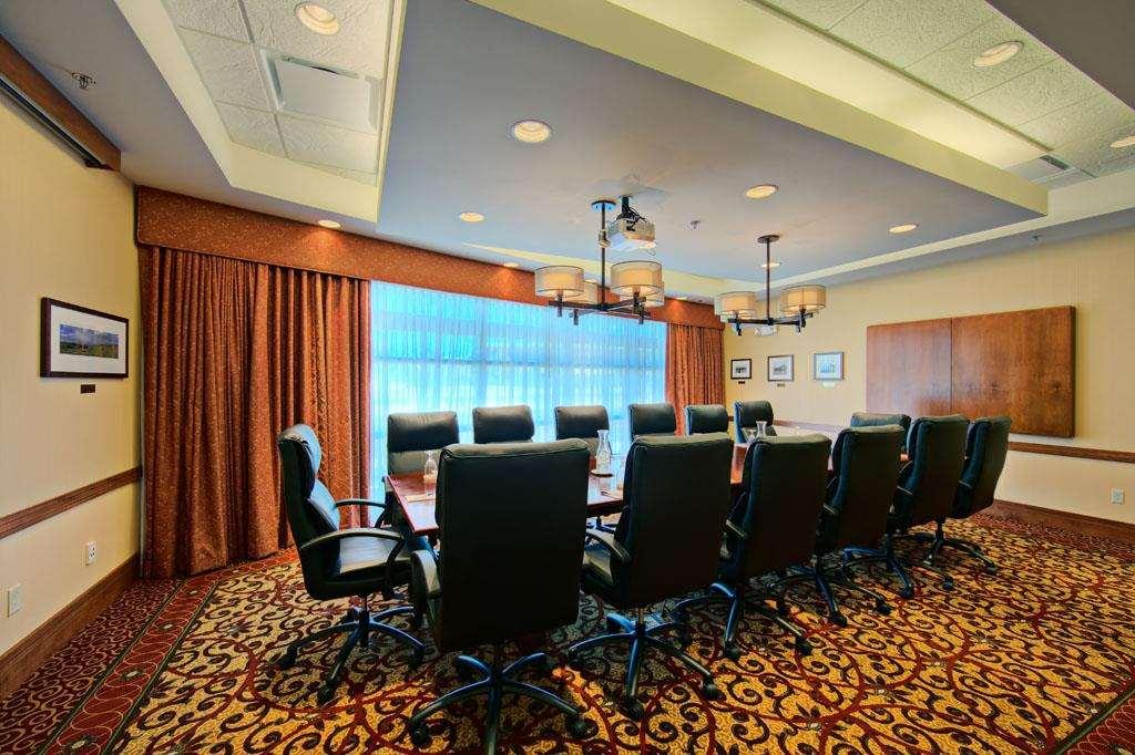 Hilton Garden Inn Ларами Удобства фото