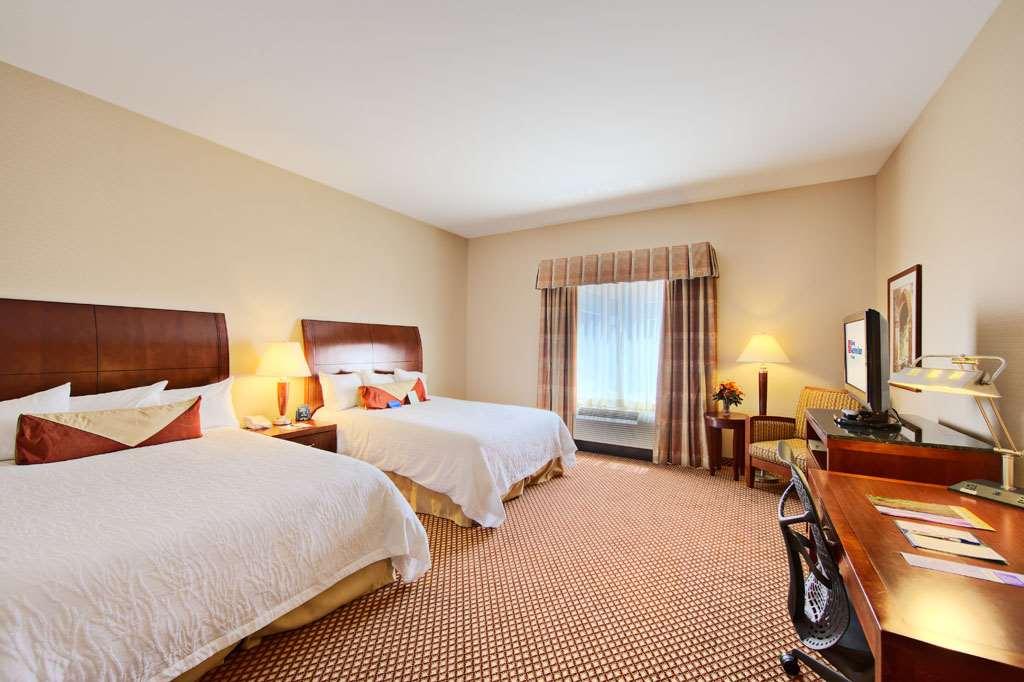 Hilton Garden Inn Ларами Номер фото