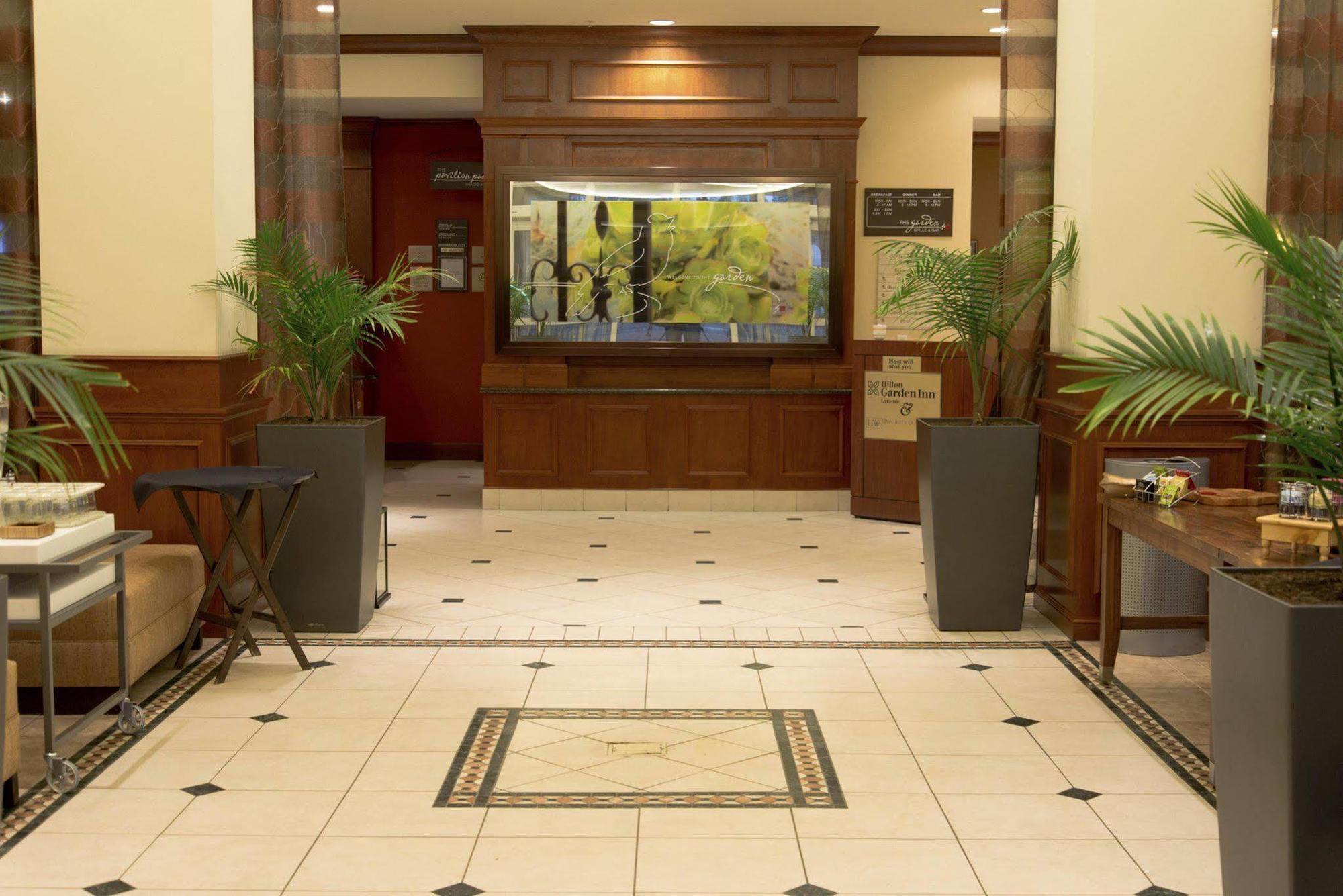 Hilton Garden Inn Ларами Экстерьер фото